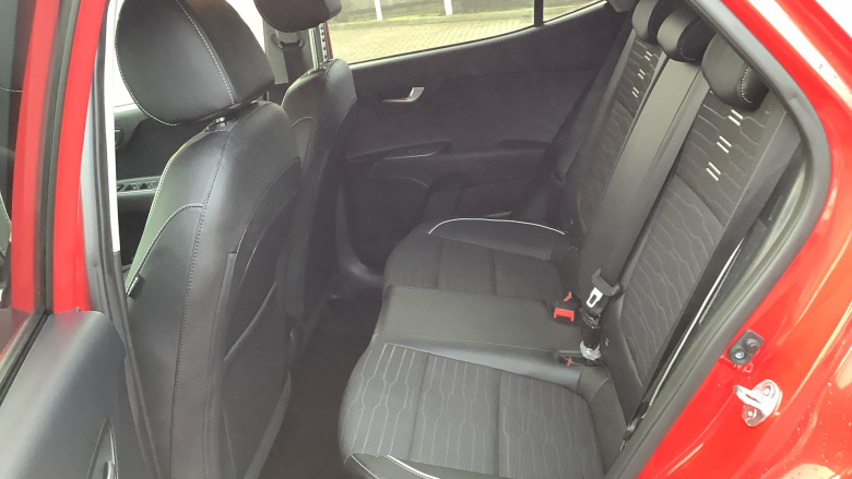 Kia Stonic 1.0T GDi 48V GT-Line S 5dr DCT Petrol Estate